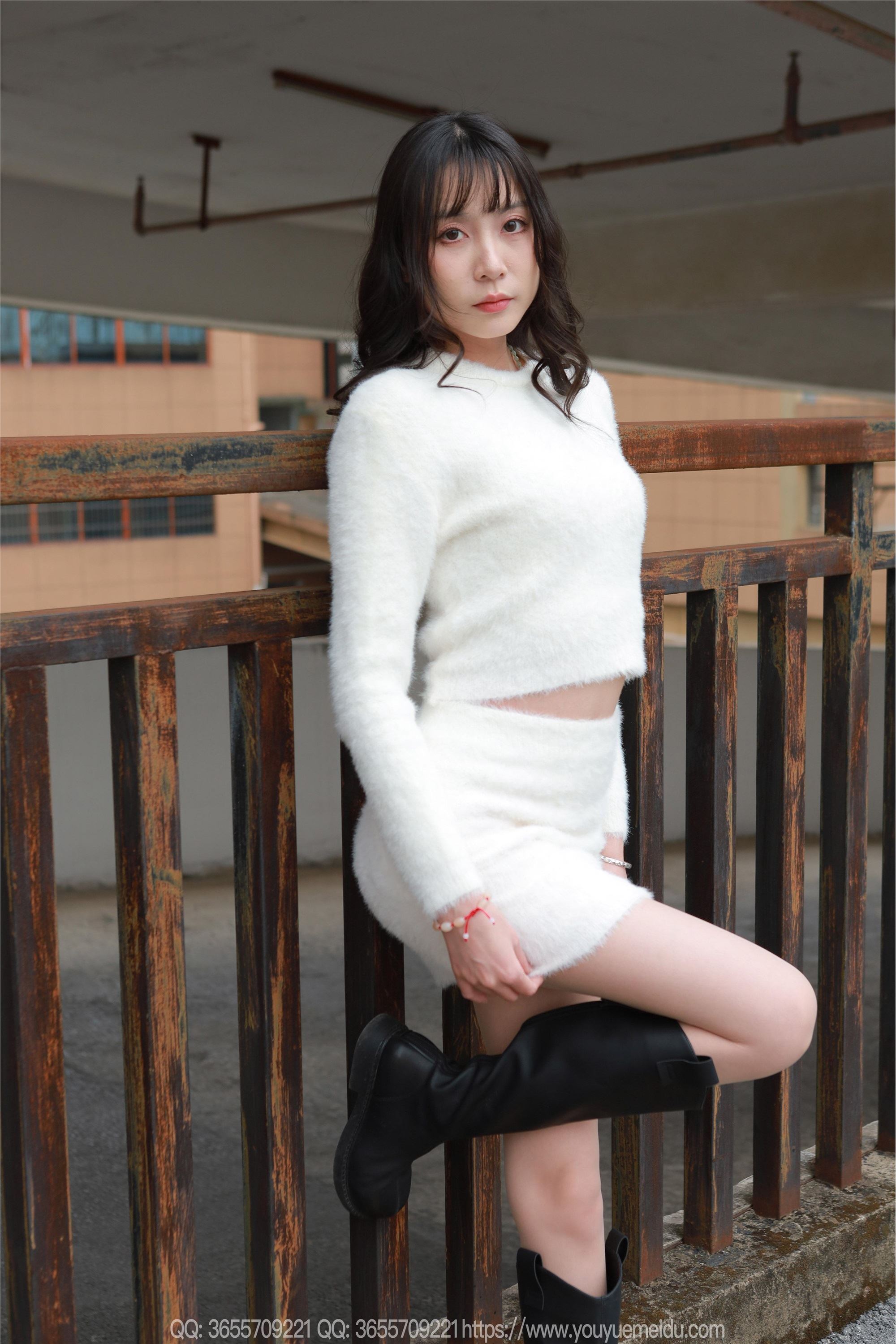 IESS异思趣向  2025.04.07 丝享家 .2021 团团《长靴包臀裙（下）》